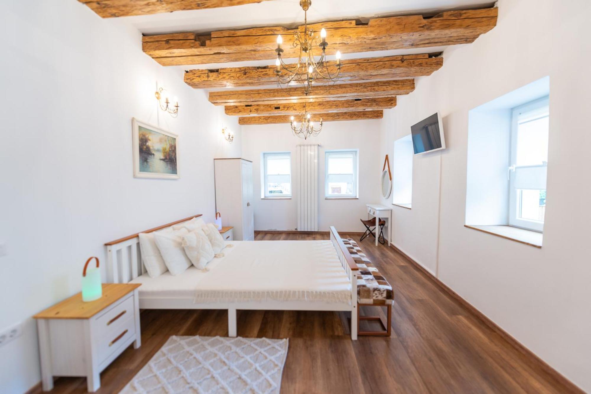 Hotel Fernweh Haus Braşov Extérieur photo