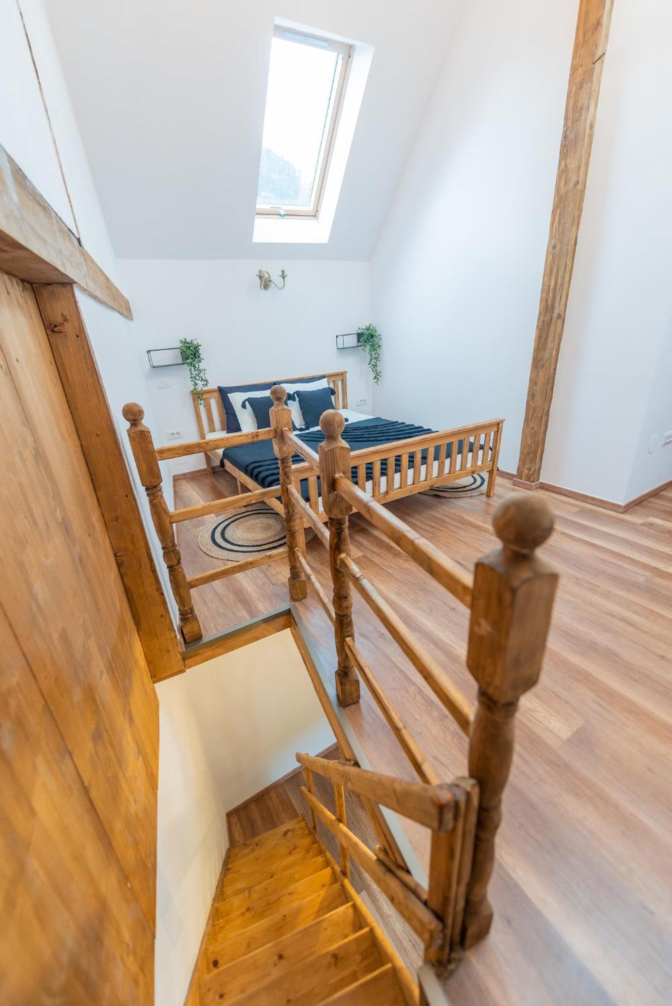 Hotel Fernweh Haus Braşov Extérieur photo